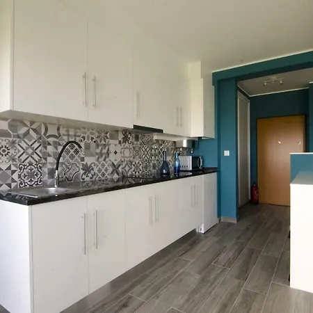 Baywatch Beach House *